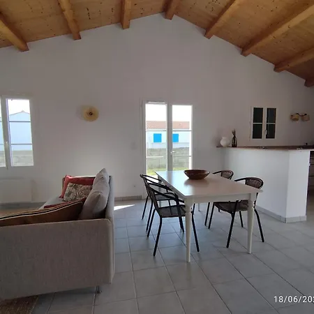 Casa vacanze Maison Cosy Renovee 2024, 4 Pers, A 500m De L'ocean Et 1 Km De La Plage, Jardin Clos, Parking, Garage Velos - Fr-1-778-29 *